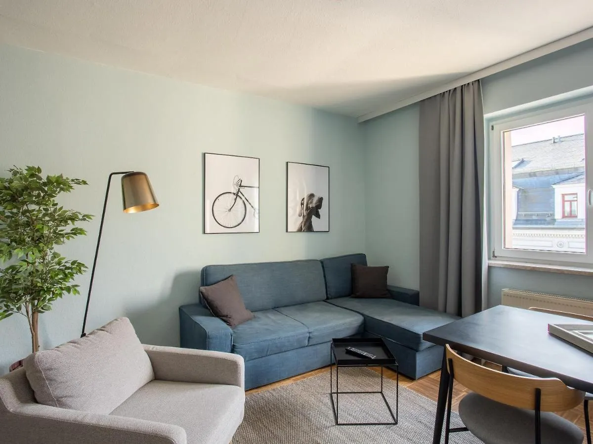 Limehome Dresden Hoyerswerdaerstrasse 0*,  Alemania